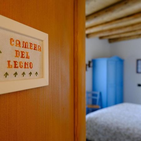グレッツァーナ Bb Il Cippo Bed & Breakfast エクステリア 写真