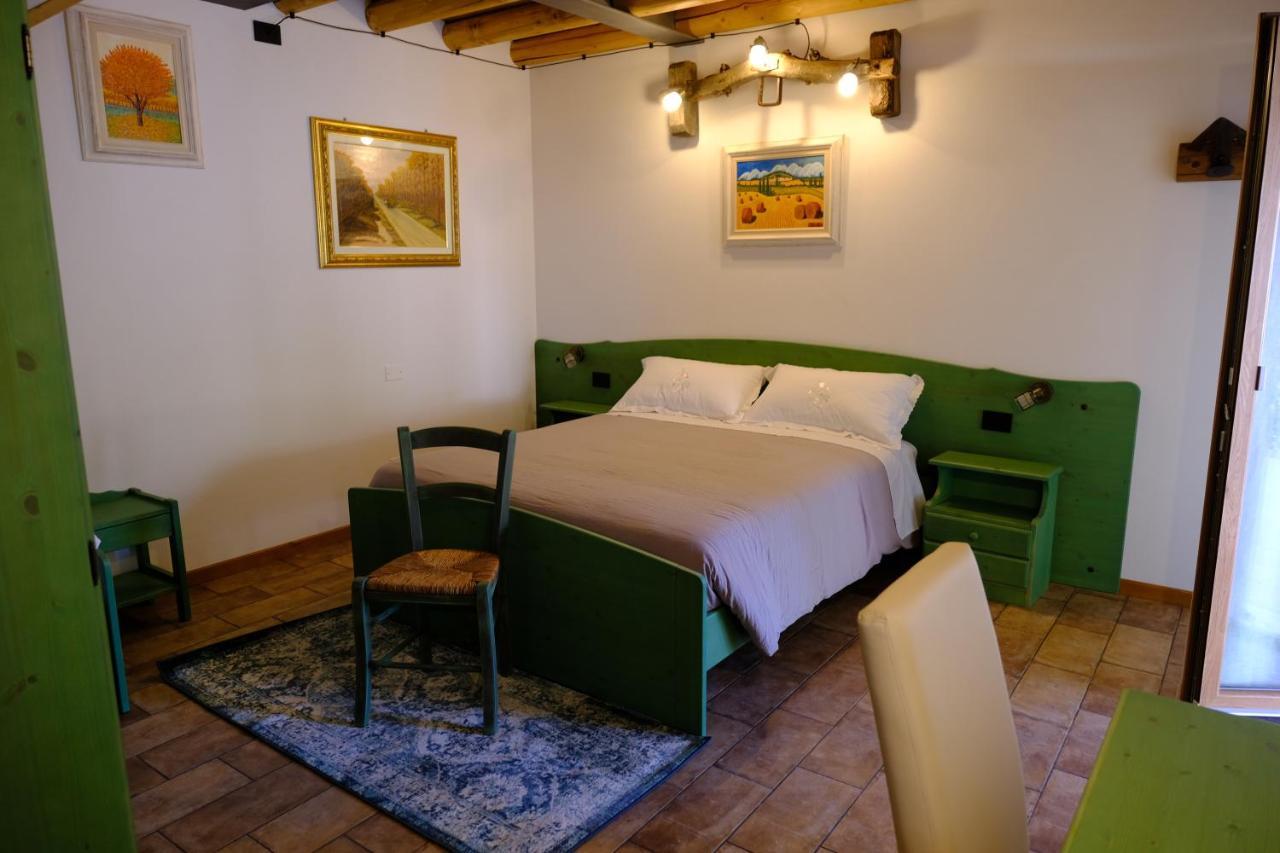 グレッツァーナ Bb Il Cippo Bed & Breakfast エクステリア 写真