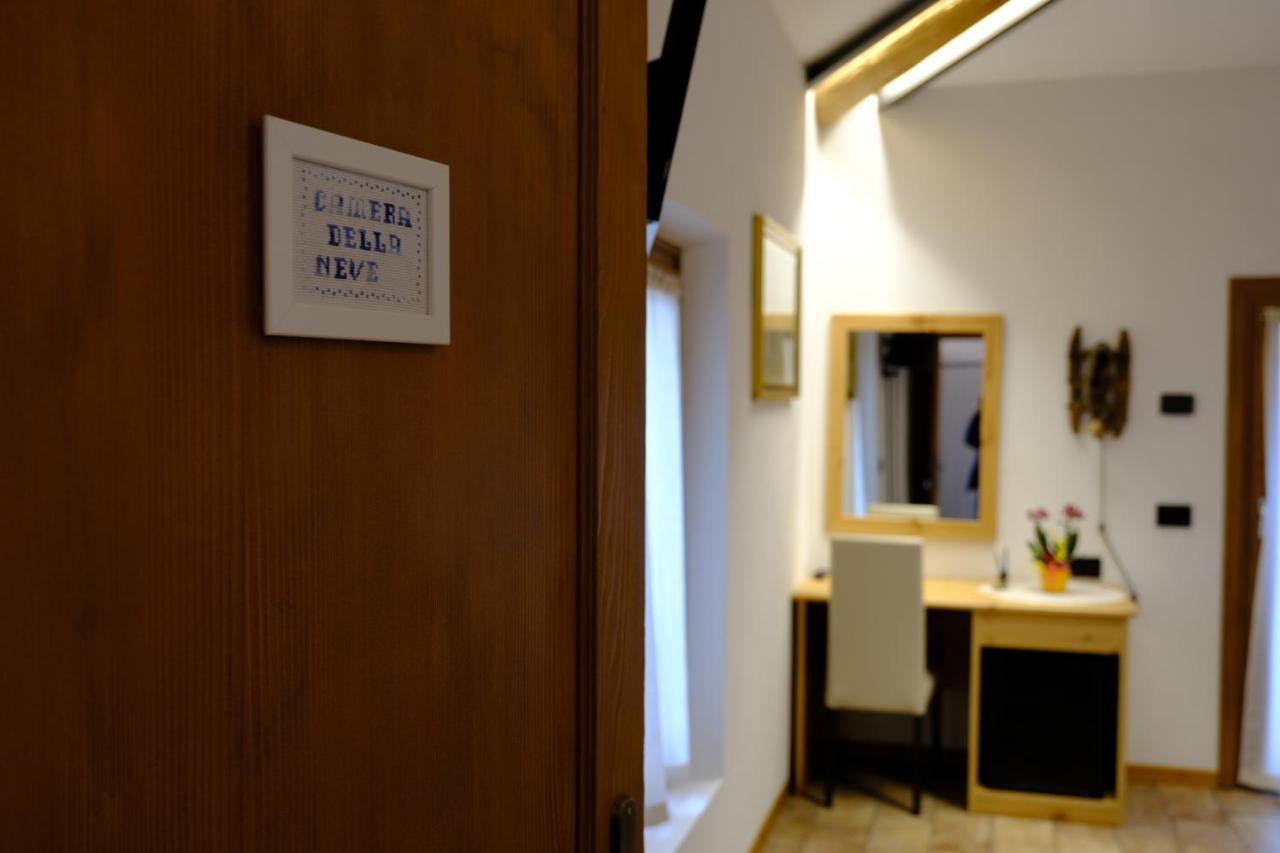 グレッツァーナ Bb Il Cippo Bed & Breakfast エクステリア 写真