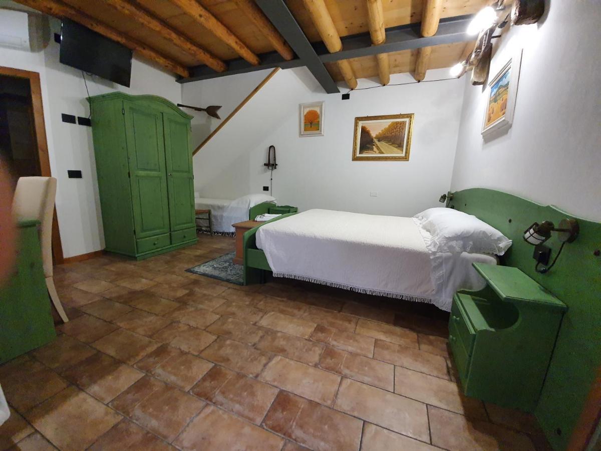 グレッツァーナ Bb Il Cippo Bed & Breakfast エクステリア 写真